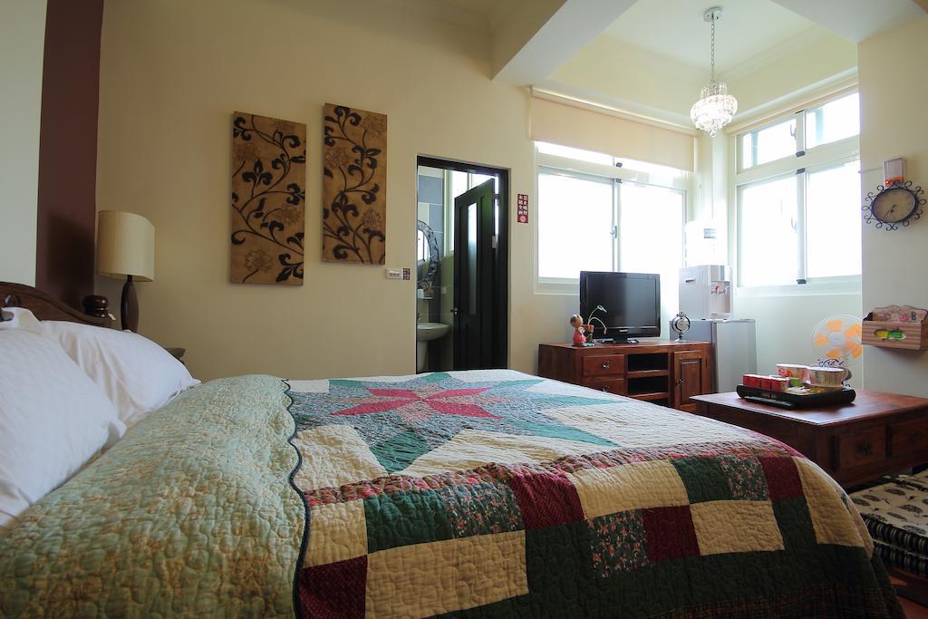 Hualien Paris Home B&B Eksteriør billede